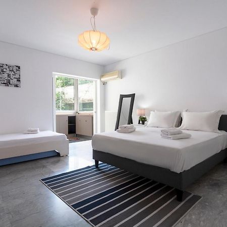 Central 3Bd Apt. Near Acropolis เอเธนส์ ภายนอก รูปภาพ